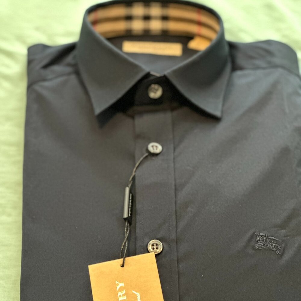 SOLD - Brand new 100% real Mens Burberry Dress shirt